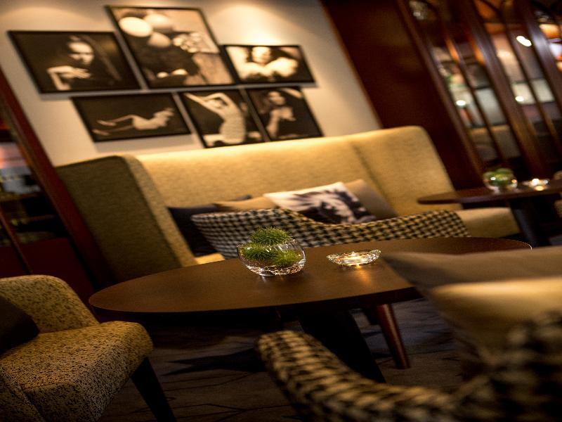 Renaissance Duesseldorf Hotel Екстер'єр фото