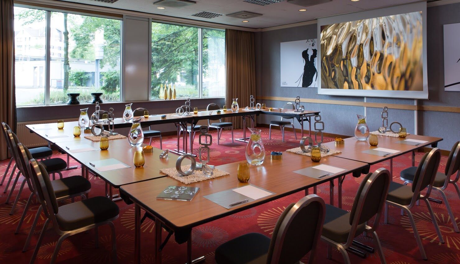 Renaissance Duesseldorf Hotel Екстер'єр фото